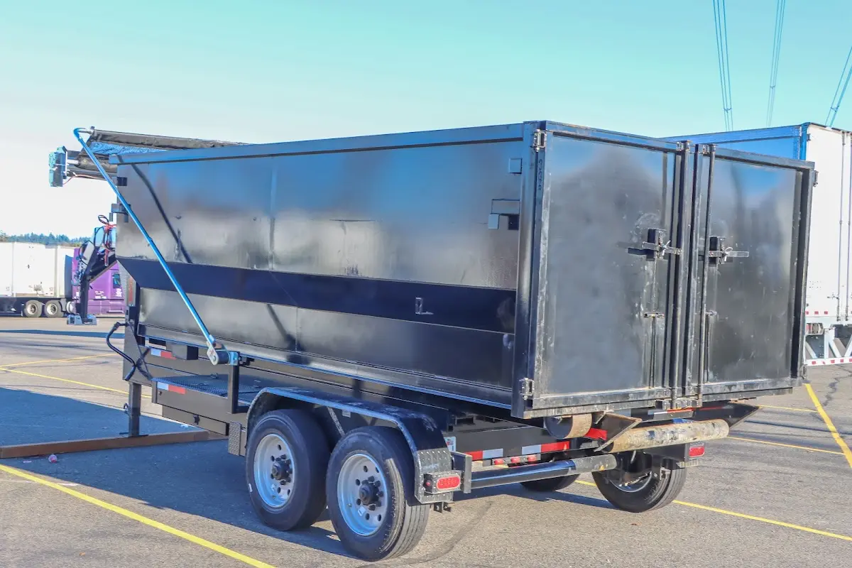 6 Yard Dumpster Rental in Lindsay, CA